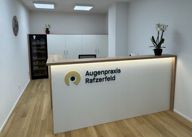 Empfangsbereich Augenpraxis Rafzerfeld